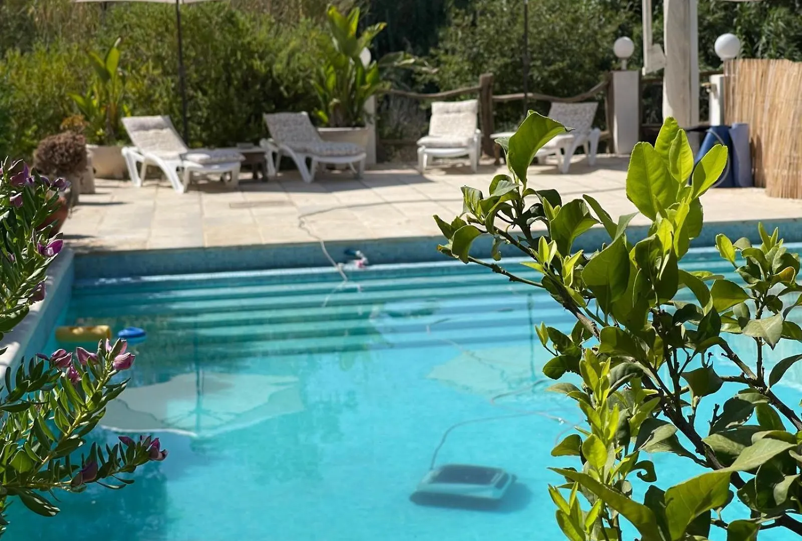 River Heart Lodges Coín